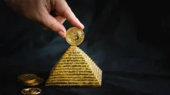 Банк России: 84% финансовых пирамид используют криптовалюты